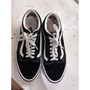 Vans Old Skool Black White Skate Shoes Sneakers Men's 7 Women's 8.5 Classic